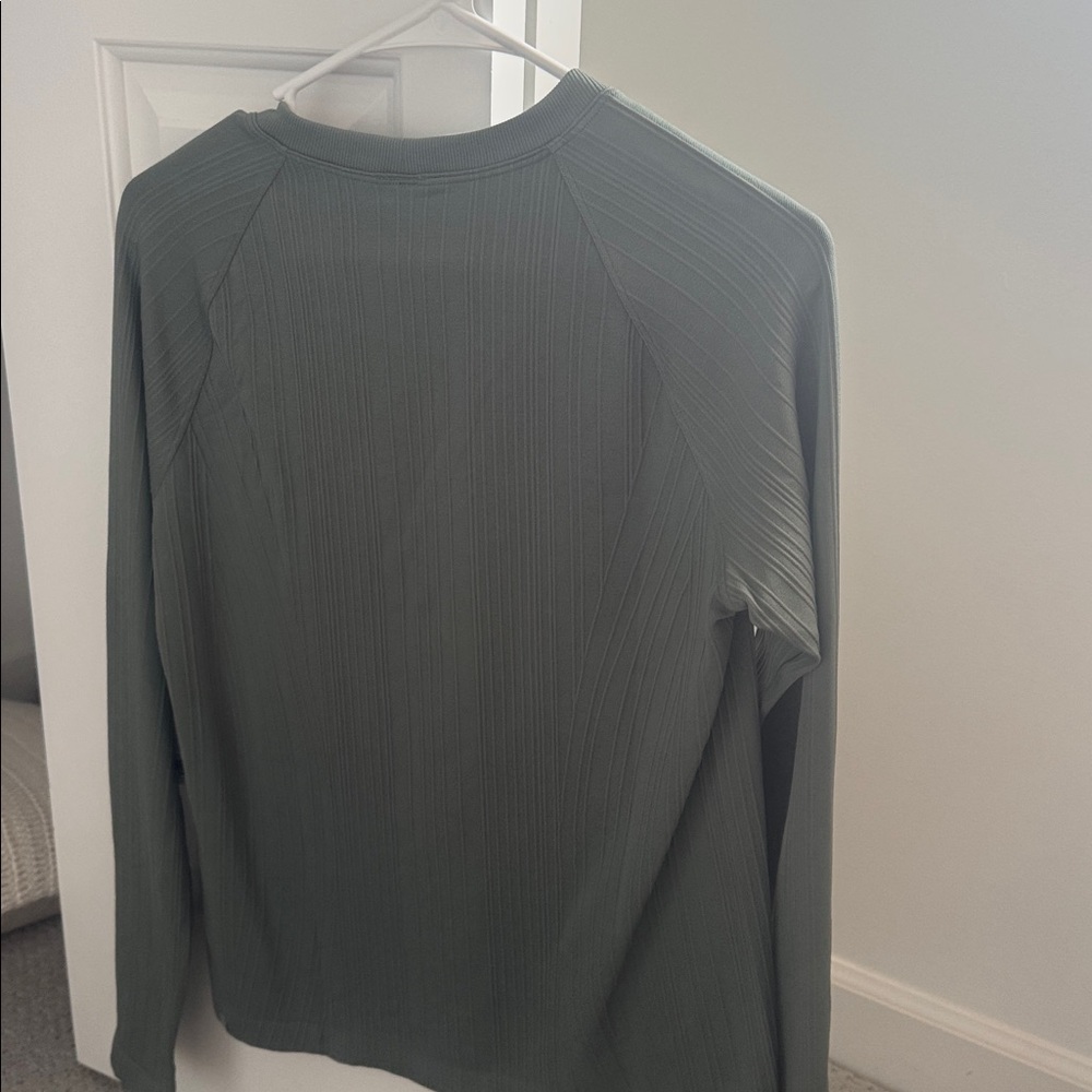Lululemon Rest Less Pullover - Picture 5 of 5